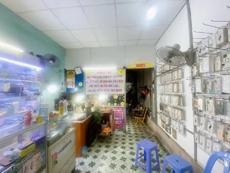 Cơ hội sở hữu nhà mặt phố kinh doanh sầm uất quận 10 với giá tốt giảm sốc... Bán nhà mặt phố tại Diên Hồng, Hồ Chí Minh 01