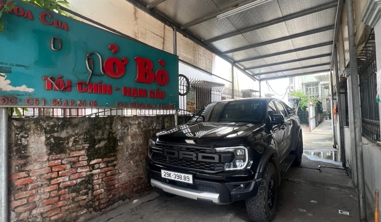 Nhà mặt phố 3 tầng, lô góc rộng 7.7m tại Lâm Du, vị trí đắc địa hướng Nam.vieu TP Ven sông, Giá rẻ.... Bán nhà mặt phố tại Bồ Đề, Hà Nội 01