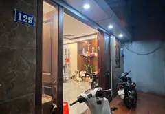 Chính chủ bán nhà Giáp Bát, nhà dân tự xây , gần các trường tốp đầu , gần các bệnh viện lớn, tiện b... Bán nhà riêng tại Hoàng Mai, Hà Nội 01