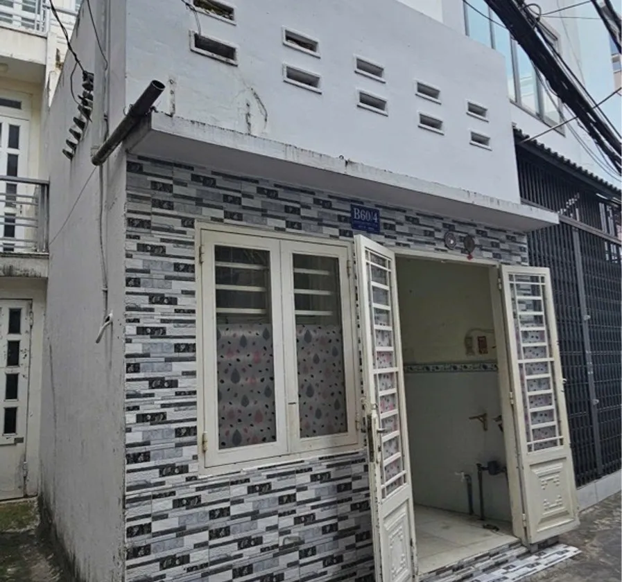 Bán nhà riêng quận 4 diện tích 22,1 m2 gần Nguyễn Thần Hiến, tiện xây mới... Bán nhà riêng tại Xóm Chiếu, Hồ Chí Minh 01