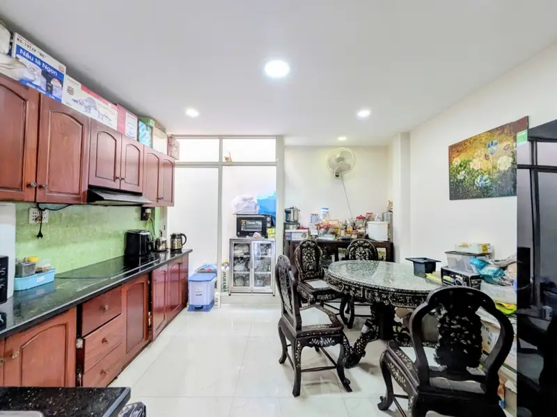 MTKD ĐA NGÀNH NGAY BỜ KÈ TRƯỜNG SA GIÁP QUẬN 3 ,TÂN BÌNH - GẦN 60m2 - 4 TẦNG 4PN SÂN THƯỢNG... Bán nhà mặt phố tại Phú Nhuận, Hồ Chí Minh 01