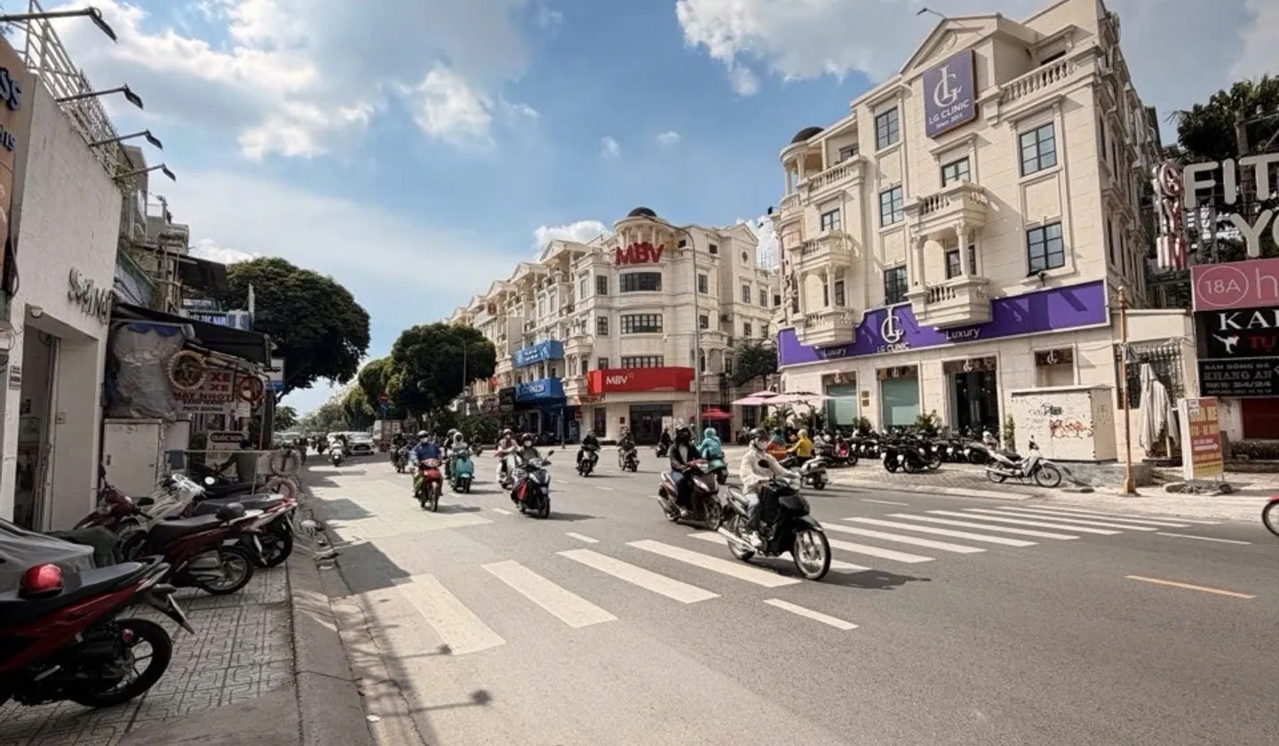 MẶT TIỀN PHAN VĂN TRỊ – VỈA HÈ KINH DOANH – SÁT CITYLAND 🔥

📐 Gần 70m² – 4 tầng – 4PN – nở hậu... Bán nhà mặt phố tại Gò Vấp, Hồ Chí Minh 01