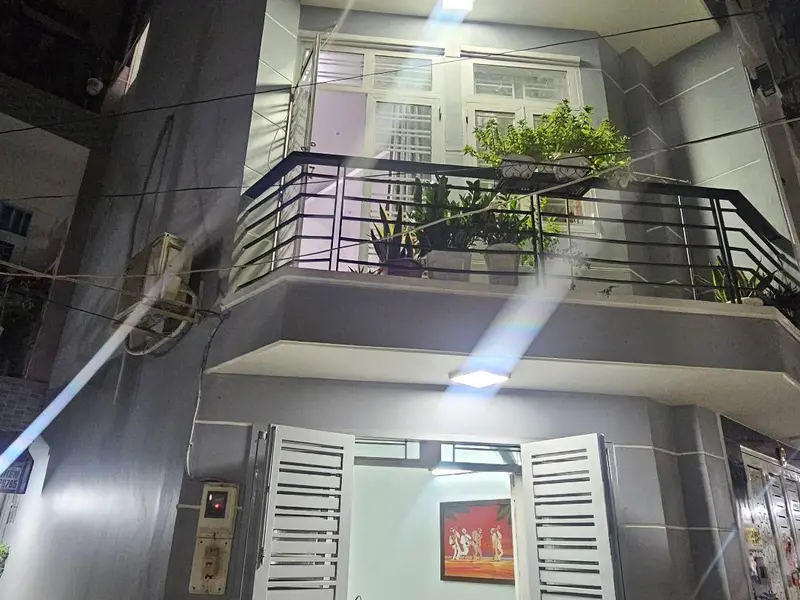 Nhà 3 tầng, 4 phòng ngủ tại Phú Thuận, Quận 7, gần Huỳnh Tấn Phát... Bán nhà riêng tại Phú Thuận, Hồ Chí Minh 01