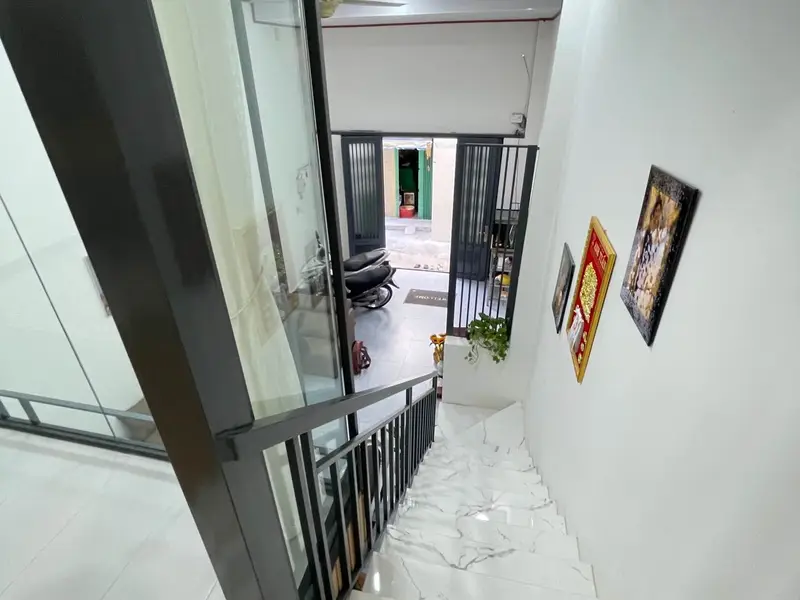 B.án Nh.à gần CC Him Lam - 2 tầng - DT: 87m2, nở hậu - 3PN có phòng tầng trệt, full nội thất - chỉ... Bán nhà riêng tại Bình Tiên, Hồ Chí Minh 01