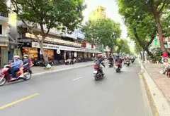 Nhà mặt tiền sầm uất Quận 3, hiếm có khó tìm... Bán nhà mặt phố tại Nhiêu Lộc, Hồ Chí Minh 01