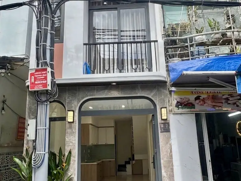 NHÀ MẶT TIỀN HẺM CHỢ TRẦN XUÂN SOẠN P. TÂN HƯNG VỪA Ở VỪA KINH DOANH THÔNG HIM LAM... Bán nhà riêng tại Tân Hưng, Hồ Chí Minh 01