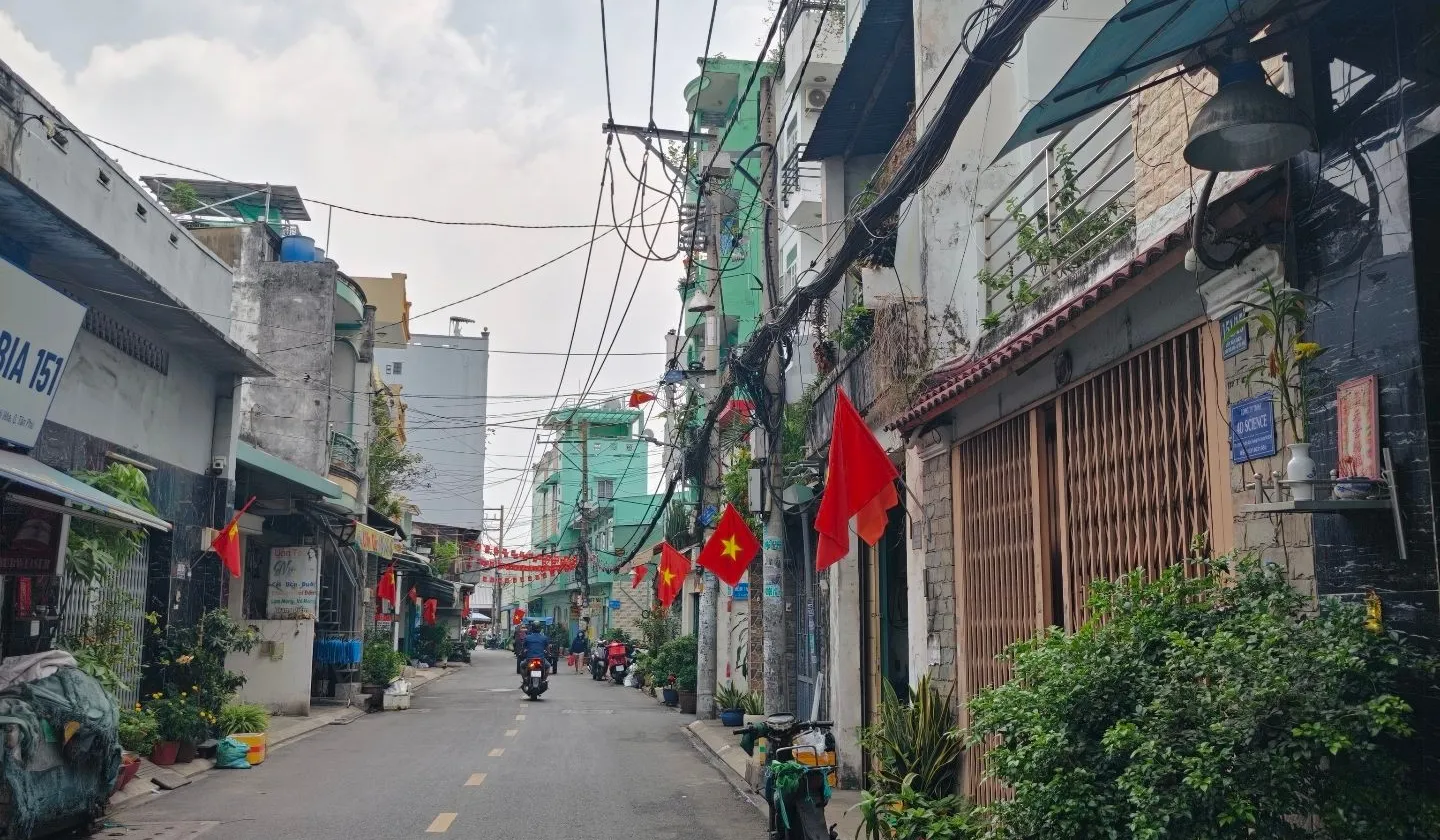 Bán nhà riêng tại phường Tân Phú, 200m², phù hợp đầu tư dòng tiền ổn định... Bán nhà riêng tại Phú Thạnh, Hồ Chí Minh 01