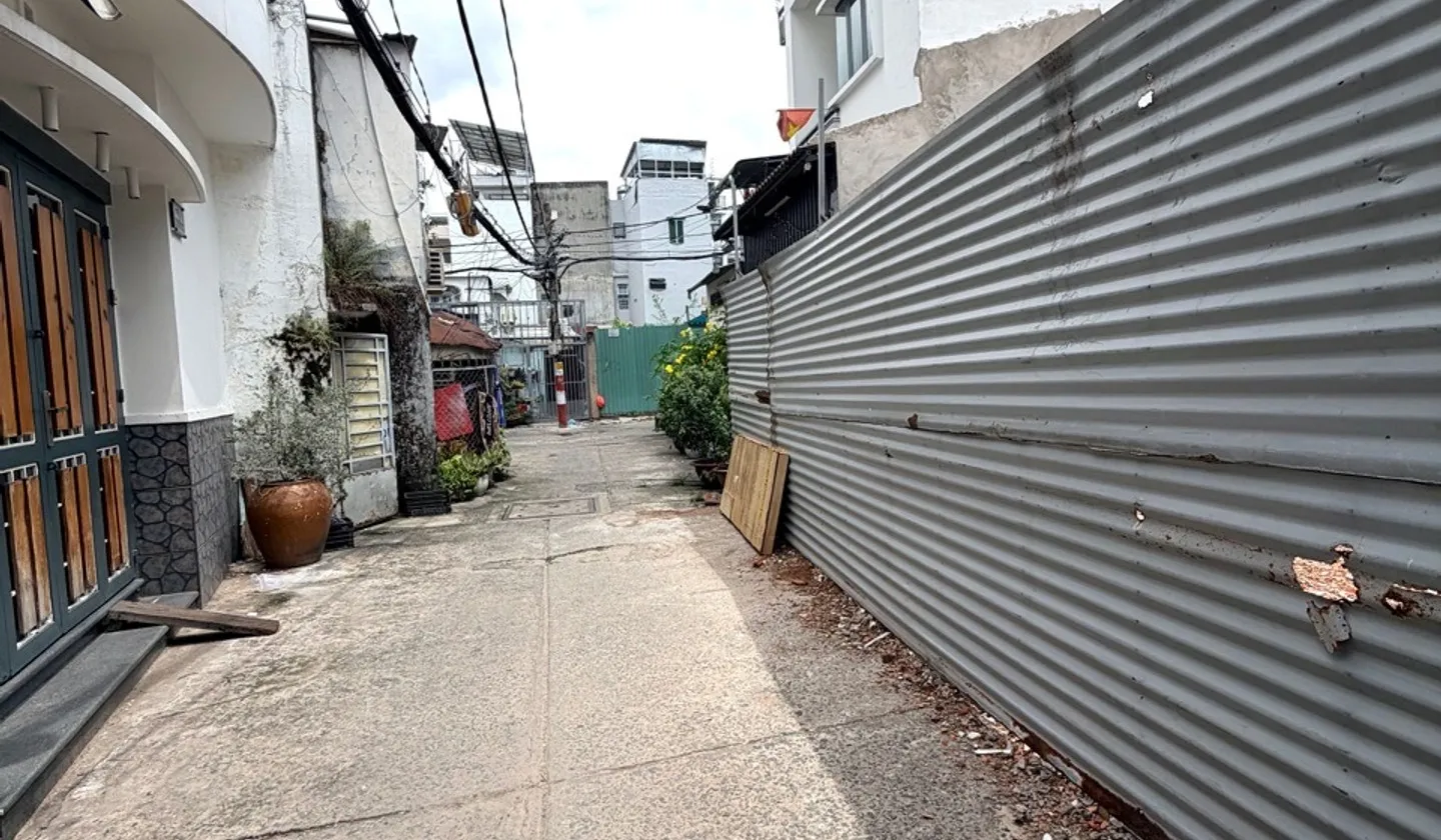 Bán đất xây mới 78.6m² hướng đông tại Gò Vấp giá 8.2 tỷ... Bán đất tại Hạnh Thông, Hồ Chí Minh 01