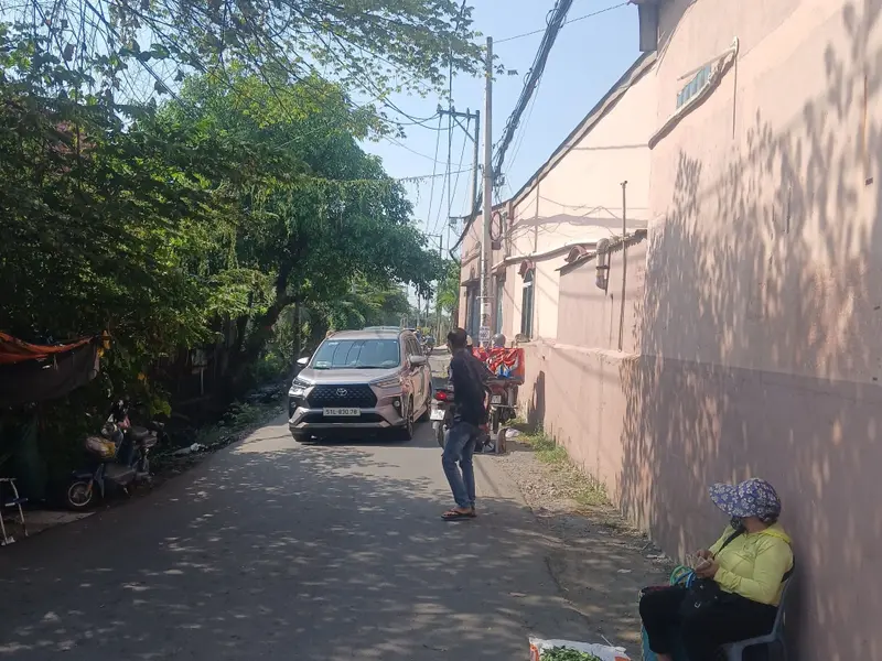 Nhà mặt phố góc 2 tầng tại Xã Hưng Long - Cơ hội vàng sở hữu tài sản giá trị... Bán nhà mặt phố tại Hưng Long, Hồ Chí Minh 01