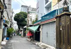 HXH Ngay Emart Phan Văn Trị Gò Vấp. DT 5.2x17m. Trệt + lửng + 2PN +4 phòng cho thuê.Chỉ nhỉnh 10 tỷ... Bán nhà riêng tại An Nhơn, Hồ Chí Minh 02