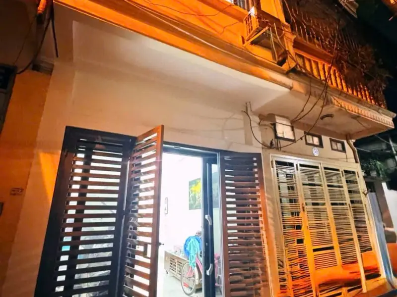 Bán Nhà riêng 5 tầng phố Phương Canh, nhỉnh 5 tỷ, ô tô đỗ cổng.... Bán nhà riêng tại Xuân Phương, Hà Nội 01