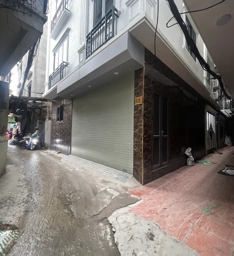 Bán nhà riêng 6 tầng có thang máy, lô góc, quận Giáp Bát, Hà Nội... Bán nhà riêng tại Tương Mai, Hà Nội 01