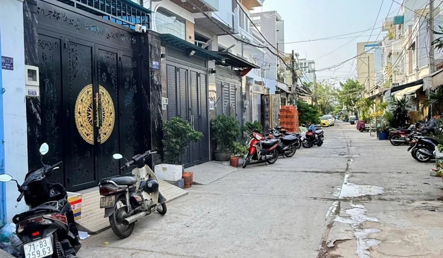 Bán nhà 5 tầng mới xây tại Tân Hoà Đông, Bình Tân, giá 7.7 tỷ... Bán nhà riêng tại Bình Trị Đông, Hồ Chí Minh 01