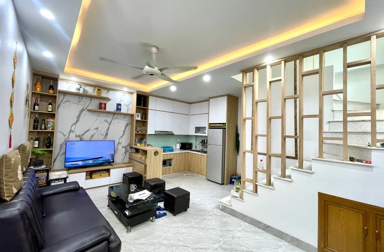 Bán nhà riêng 5 tầng tại phường Long Biên, Hà Nội, gần phố Cổ Linh... Bán nhà riêng tại Long Biên, Hà Nội 01