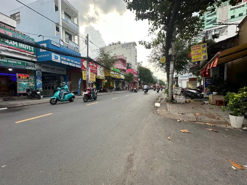 Cơ hội vàng sở hữu nhà mặt phố 4 tầng ngay tại Thông Tây Hội, giá tốt hiếm có... Bán nhà mặt phố tại Thông Tây Hội, Hồ Chí Minh 01