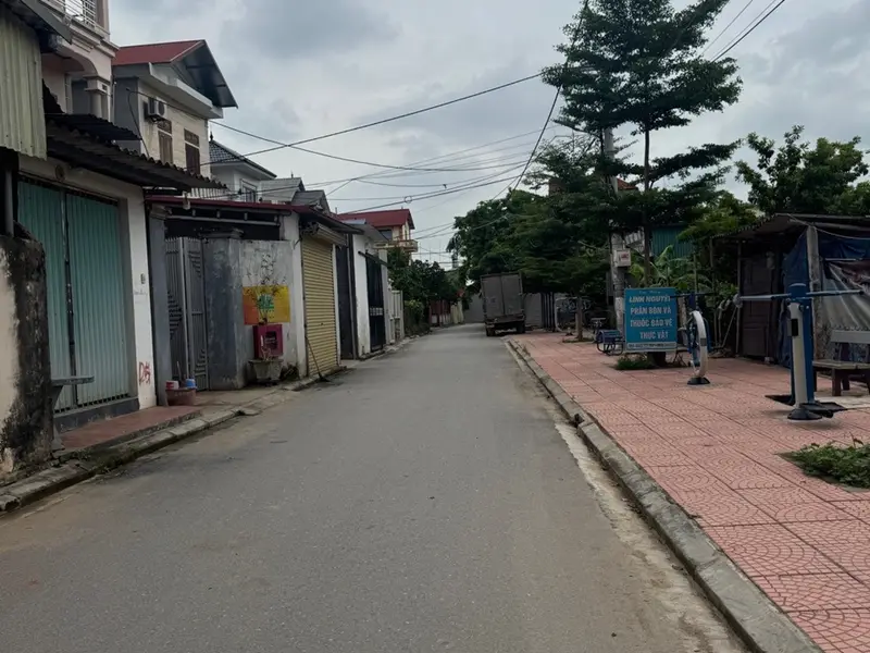 Chính chủ Em cần ra gấp lô đất 101m tại Phù Trì - Quang Minh . Mặt tiền rộng 7m giảm thêm 400tr nữa... Bán đất tại Quang Minh, Hà Nội 01
