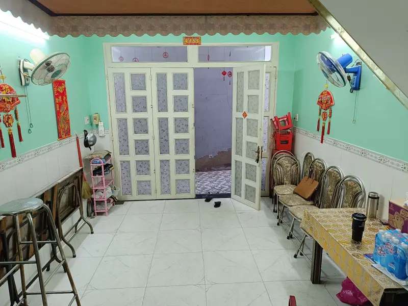Nhà 3 tầng 4 phòng ngủ gần mặt tiền Phú Định, siêu tiện nghi... Bán nhà riêng tại Bình Phú, Hồ Chí Minh 01