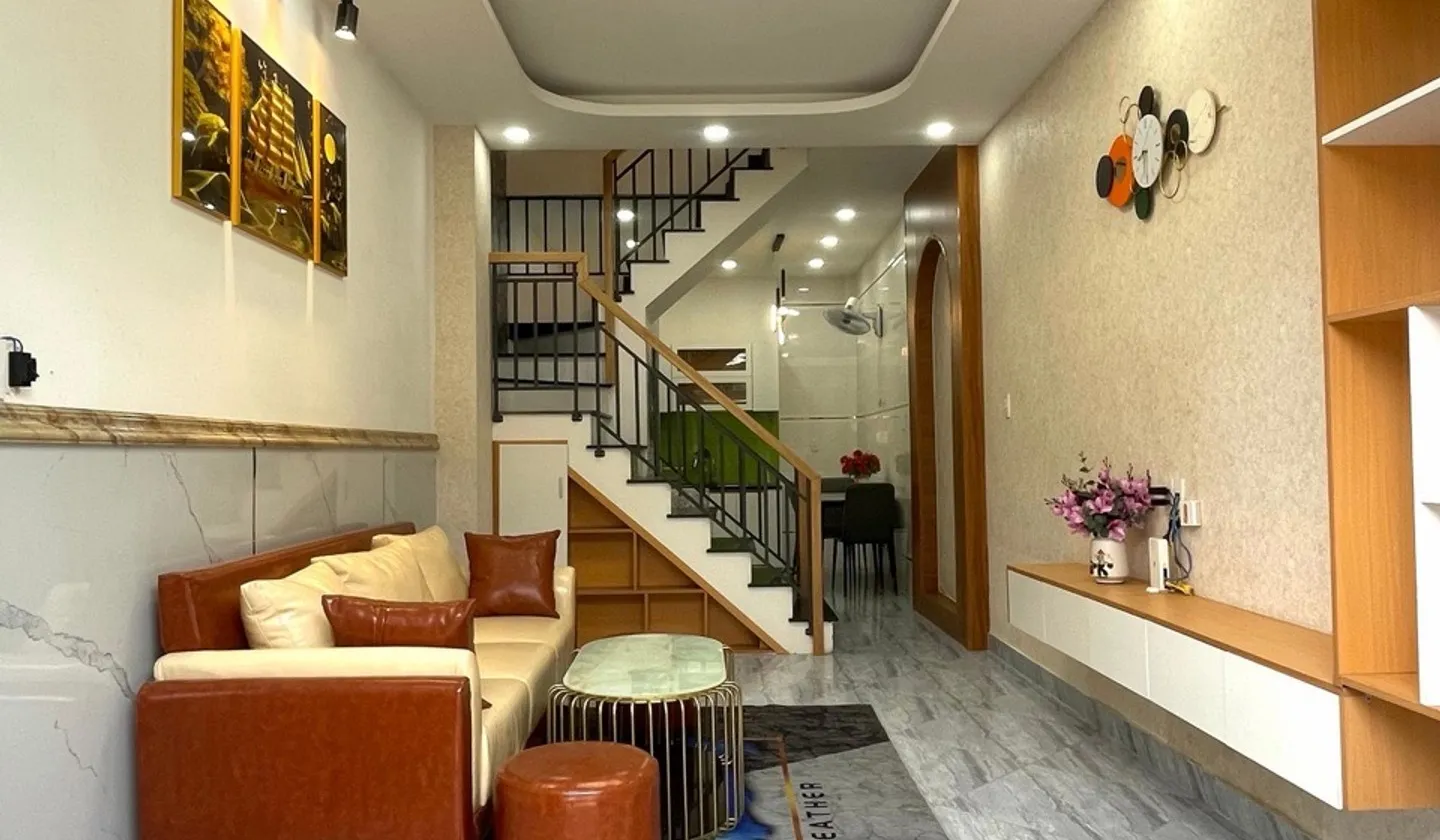 Nhà đẹp Tân Bình - 2 tầng, 2PN, giá hợp lý... Bán nhà riêng tại Tân Sơn, Hồ Chí Minh 01