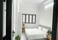 Gần Trường Nguyễn Trãi - 4 Tầng - 40m² - 4 tỷ nhỉnh - Nở hậu tài lộc... Bán nhà riêng tại Xóm Chiếu, Hồ Chí Minh 02