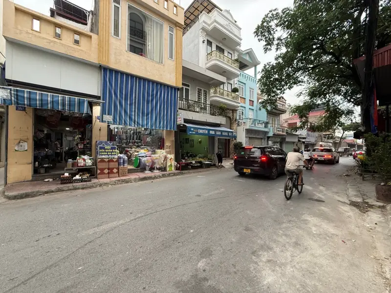 Nhà 6 tầng mặt phố Chợ Hàng thiết kế tân cổ điển sang trọng hướng Đông Nam... Bán nhà mặt phố tại Lê Chân, Hải Phòng 01