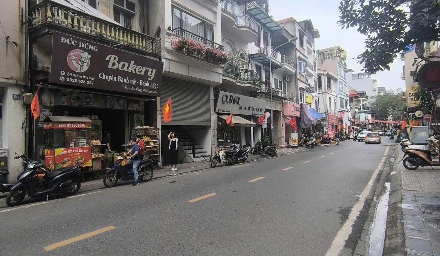 Bán nhà mặt phố 5 tầng trung tâm Hoàng Như Tiếp, diện tích 71m², mặt tiền siêu khùng giá TL sâu... Bán nhà mặt phố tại Bồ Đề, Hà Nội 01