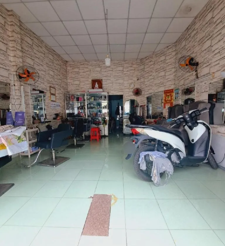 Bán nhà mặt phố Đông Hưng Thuận, Quận 12, diện tích 196m², mặt tiền 9.5m, giá 11.8 tỷ... Bán nhà mặt phố tại Đông Hưng Thuận, Hồ Chí Minh 01