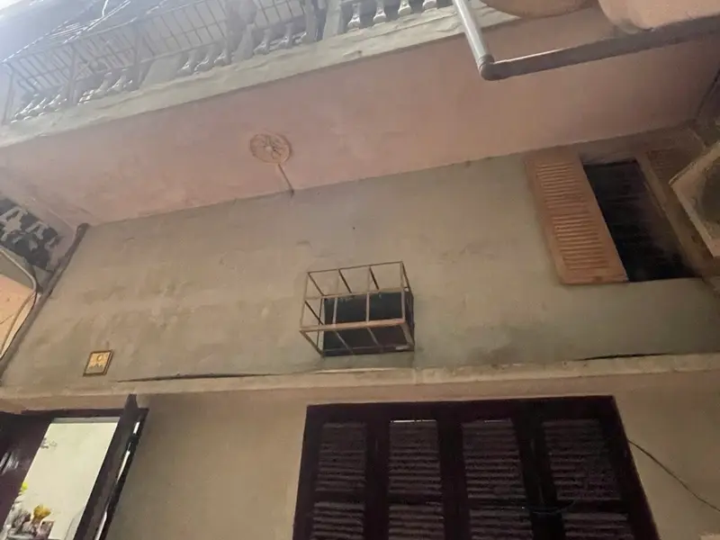 Bán nhà riêng 3 tầng tại Kim Mã, diện tích 46m², mặt tiền 6.4m... Bán nhà riêng tại Ngọc Hà, Hà Nội 01