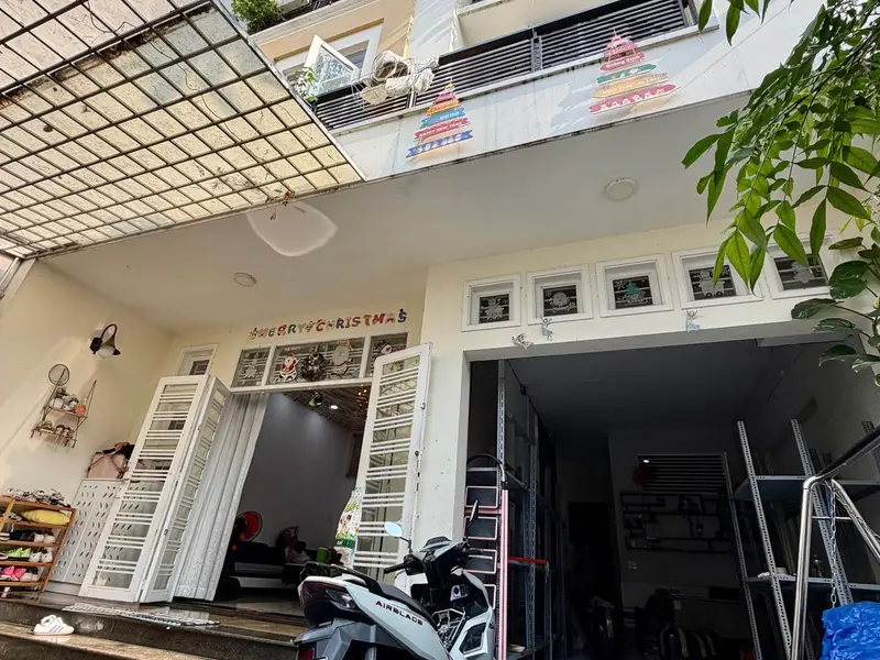 Bán nhà rộng 8x20m, Gần Emart Phan Huy Ích,3 tầng, ô tô vào sân.... Bán nhà riêng tại An Hội Tây, Hồ Chí Minh 01