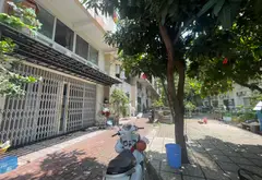 NHÀ KHU DÂN CƯ NAM LONG AN HOÀ
- QUẬN 7 - 7 TY 9 ĐỐI DIỆN CÔNG VIÊN - KHÔNG GIANSỐNG THOÁNG MÁT... Bán căn hộ chung cư tại Tân Thuận, Hồ Chí Minh 11