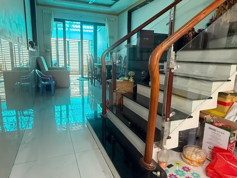 Nhà 4 Tầng Sát Trung Tâm Hành Chính Dĩ An - Cơ Hội Vàng Giá Tốt... Bán nhà riêng tại Dĩ An, Hồ Chí Minh 01