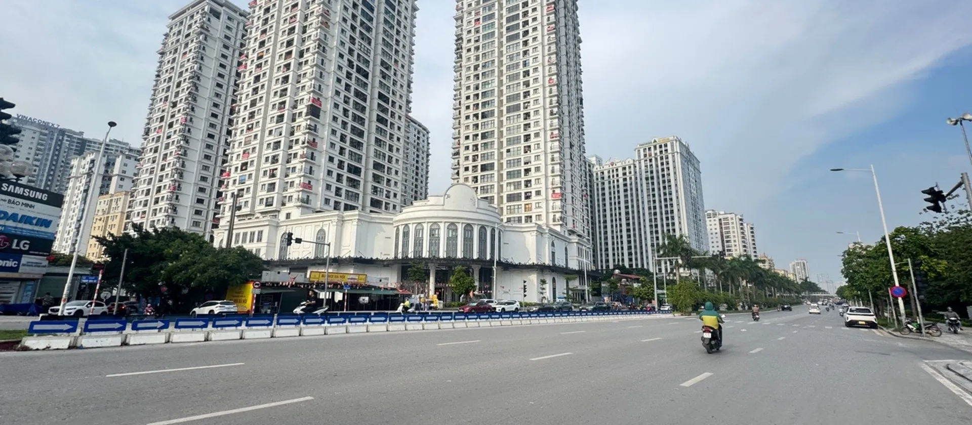 Bán đất đường Phúc Diễn diện tích 38.7m² giá 10 tỷ LH 0983.880.115... Bán căn hộ chung cư tại Xuân Phương, Hà Nội 01