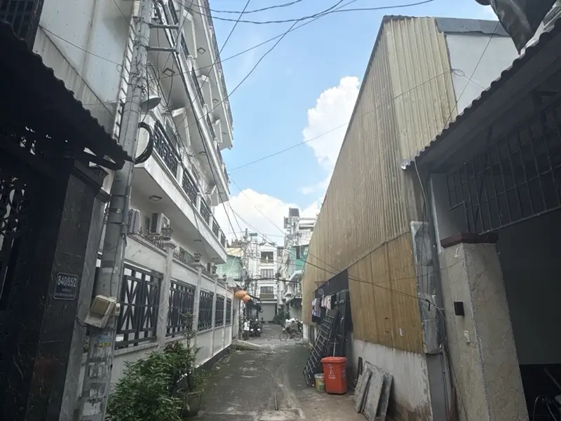Nhà 3 tầng 65m2 Hương lộ 2, hẻm xe hơi, nhỉnh 5ty... Bán nhà riêng tại Bình Trị Đông, Hồ Chí Minh 01