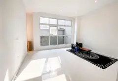 BA BƯỚC RA ĐƯỜNG HOÀNG QUỐC VIỆT - 5.5M MT NỞ HẬU - 2 THOÁNG KINH DOANH - CHÀO NHẸ 9 TỶ... Bán nhà riêng tại Nghĩa Đô, Hà Nội 02