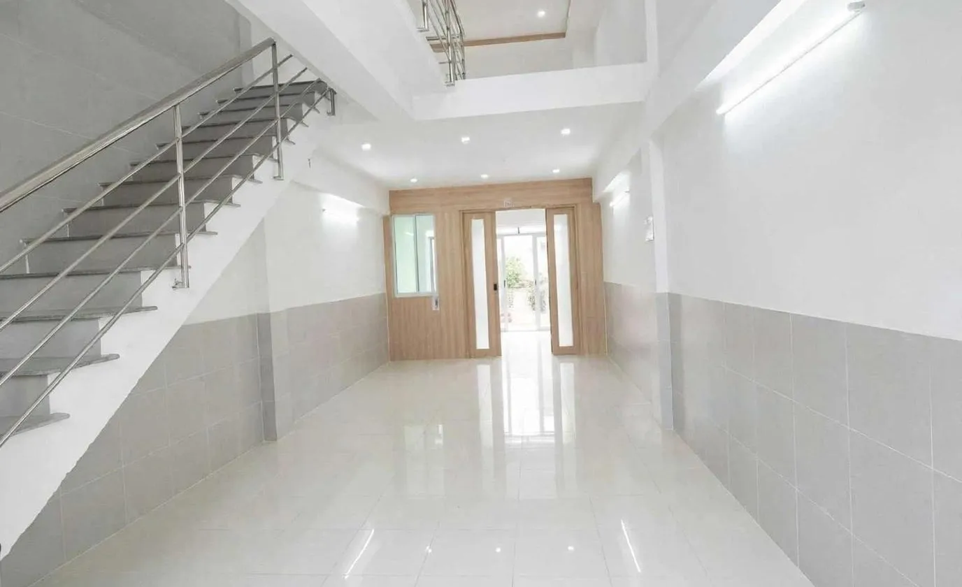 CHDV ĐOÀN VĂN BƠ - 5 TẦNG - 98M2 - 9.49T - DÒNG TIỀN 600TR/NĂM... Bán nhà riêng tại Xóm Chiếu, Hồ Chí Minh 01