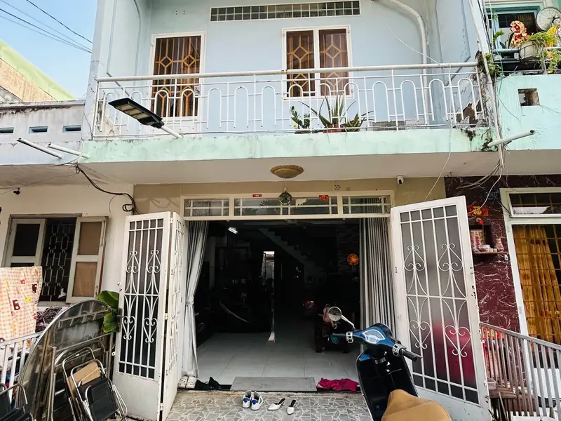 Trần Xuân Soạn - hẻm 8M - ngang 4.8- 1 đời chủ kiên cố - có sân trước sau - chỉ 6T hơn... Bán nhà riêng tại Tân Hưng, Hồ Chí Minh 01
