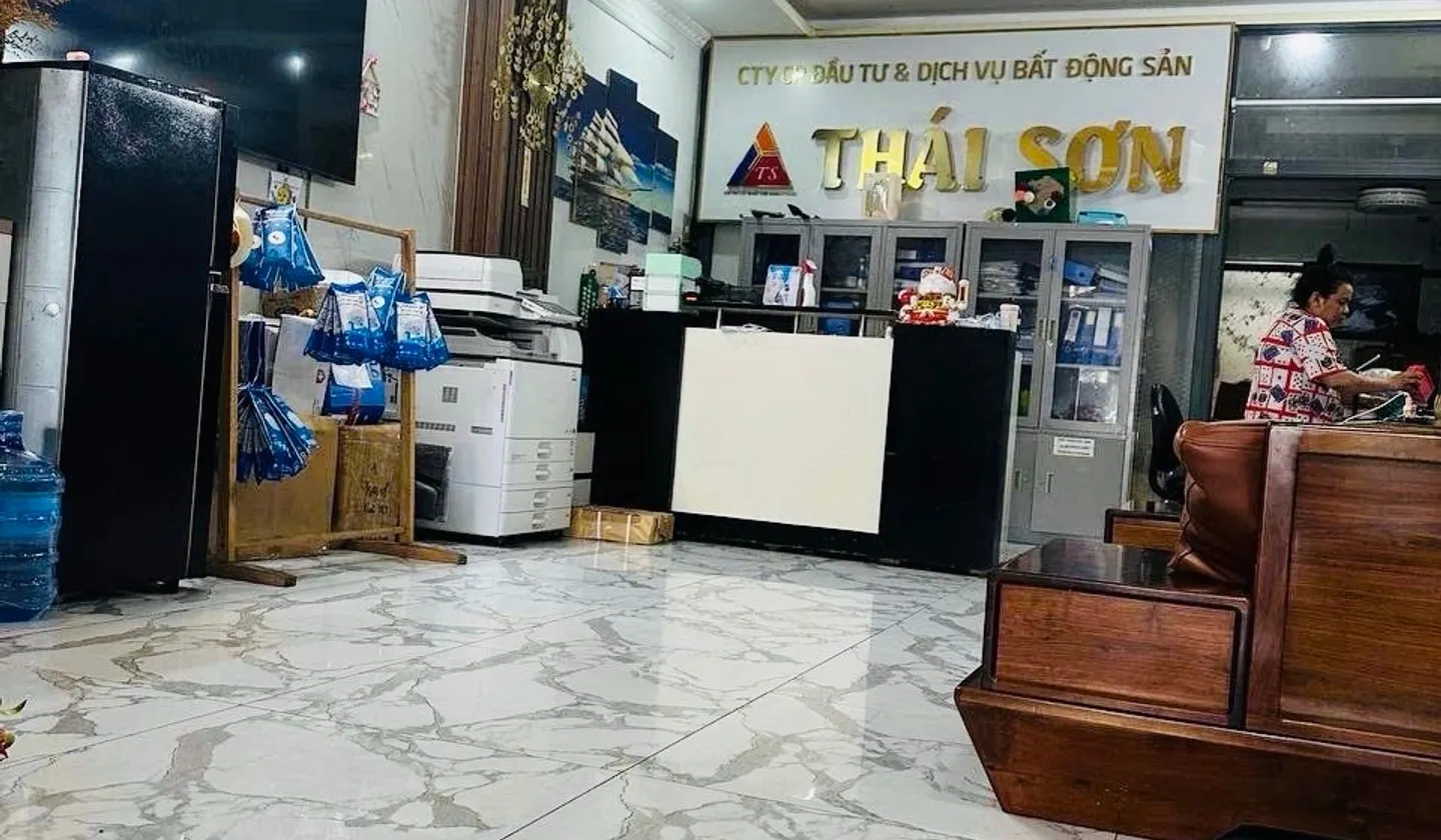 Bán nhà mặt phố 4 tầng khu Tên Lửa, gần công viên Phú Lâm, diện tích 126m2... Bán nhà mặt phố tại An Lạc, Hồ Chí Minh 01