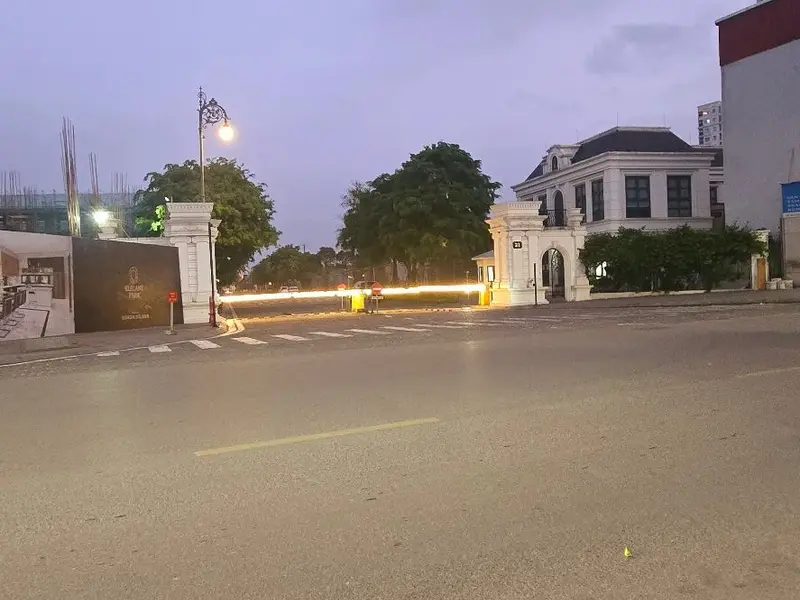 🏡"Thạch Bàn Lakeside hay còn gọi là Elegant Park Villa Thạch Bàn”
🏡Vị trí tuyệt vời, đẳng cấp si... Bán biệt thự, liền kề tại Long Biên, Hà Nội 01