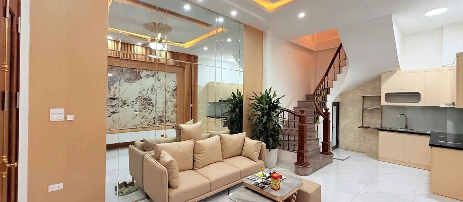 Chính Chủ Cần Bán Nhà Ngay Hồ Đền Lừ 34m 5 Tầng - ô tô đỗ cổng - Giá Đàm Là Chốt... Bán nhà riêng tại Tương Mai, Hà Nội 01