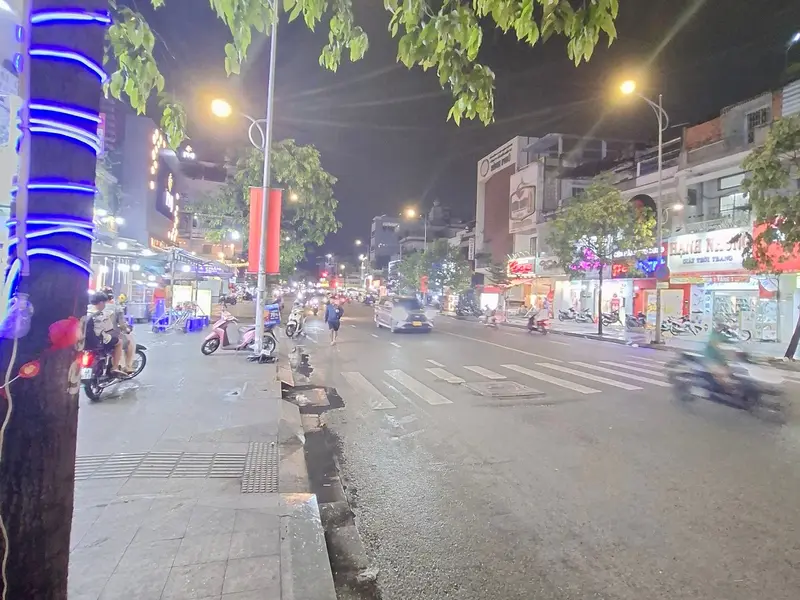 Bán nhà mặt phố 4 tầng, 37m2, 2 mặt tiền kinh doanh sầm uất... Bán nhà mặt phố tại Bình Tây, Hồ Chí Minh 01