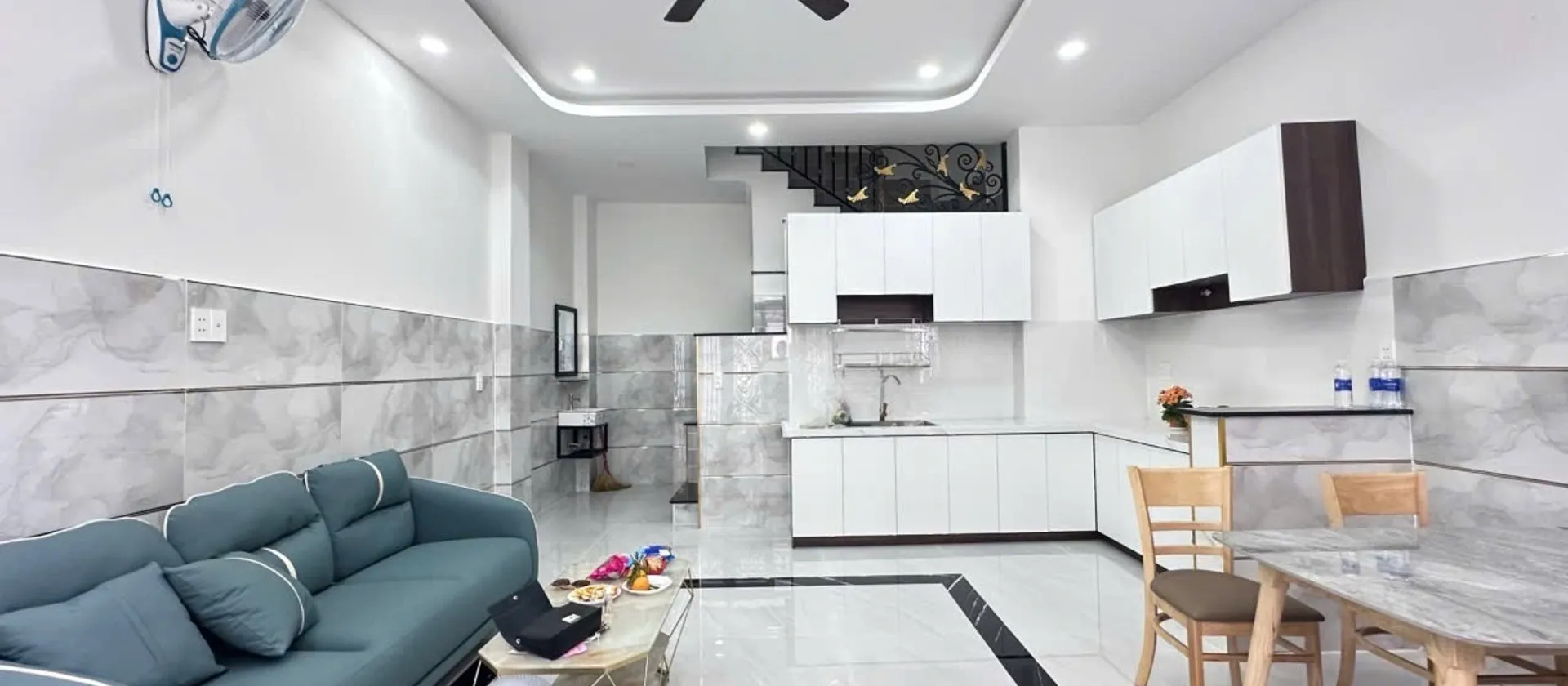 NHÀ ĐẸP THÀNH MỸ – TÂN HÒA | THIẾT KẾ HIỆN ĐẠI, XÁCH VALI VÀO Ở NGAY XE OTO ĐỖ CỬA.... Bán nhà riêng tại Tân Hòa, Hồ Chí Minh 01