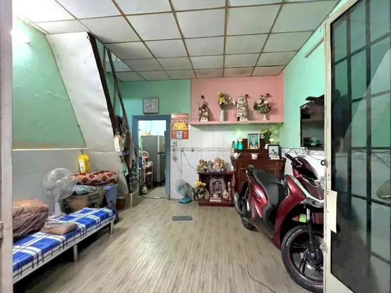 Nhà 2 tầng, 2 phòng ngủ, gần hẻm ô tô ở Bình Tân giá 2.99 tỷ... Bán nhà riêng tại Bình Trị Đông, Hồ Chí Minh 01