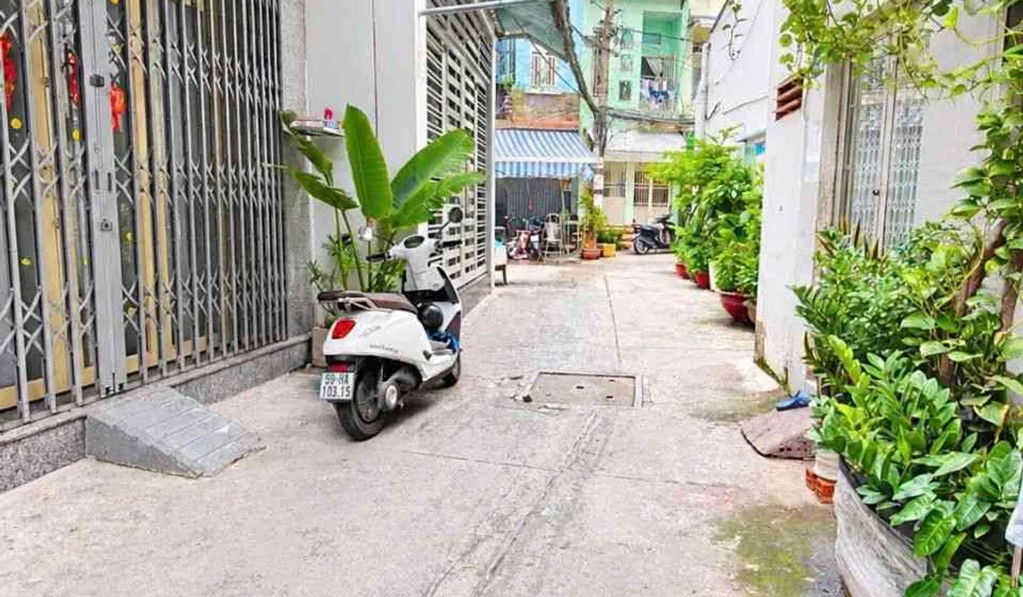 NHÀ ÂU DƯƠNG LÂN Q8 – 23M² – 2 PHÒNG NGỦ – HẺM 3 GÁC – NHÀ MỚI tiền 💰 CHỈ 3T xíu... Bán nhà riêng tại Chánh Hưng, Hồ Chí Minh 01
