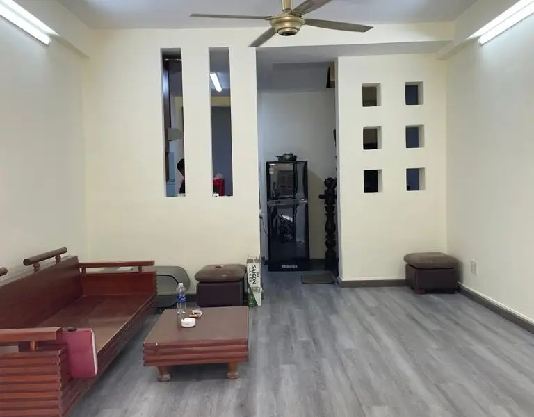 Bán nhà BTCT 4 tầng 3PN trung tâm Quận 10, tiện đi lại... Bán owner_side tại Hòa Hưng, Hồ Chí Minh 01