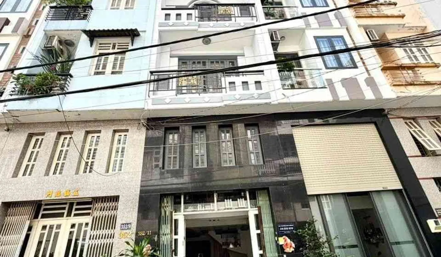 Nhà mặt phố tân trang, vị trí đắc địa Tân Phú... Bán nhà mặt phố tại Tân Phú, Hồ Chí Minh 01