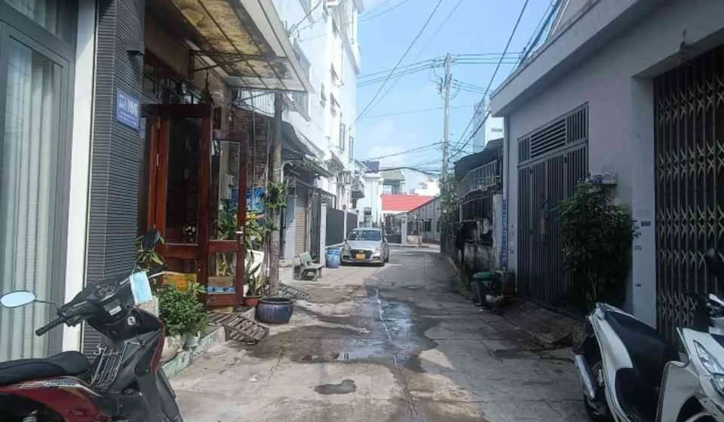 Bán nhà riêng 2 tầng tại khu vực Lê Văn Khương, diện tích 64.1 m², giá 4.75 tỷ đồng... Bán nhà riêng tại Tân Thới Hiệp, Hồ Chí Minh 01