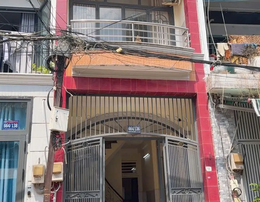Nhà mặt tiền trung tâm Quận 3, giá tốt cho đầu tư... Bán nhà mặt phố tại Bàn Cờ, Hồ Chí Minh 01