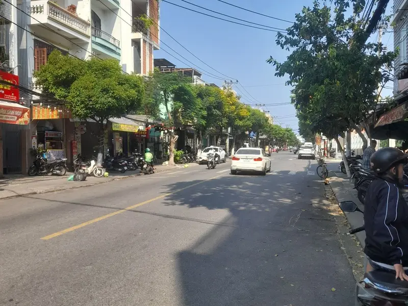 Bán nhà mặt phố kinh doanh thoải mái Nguyễn Công Trứ, gần biển Mỹ Khê, Đà Nẵng... Bán nhà mặt phố tại An Hải, Đà Nẵng 01