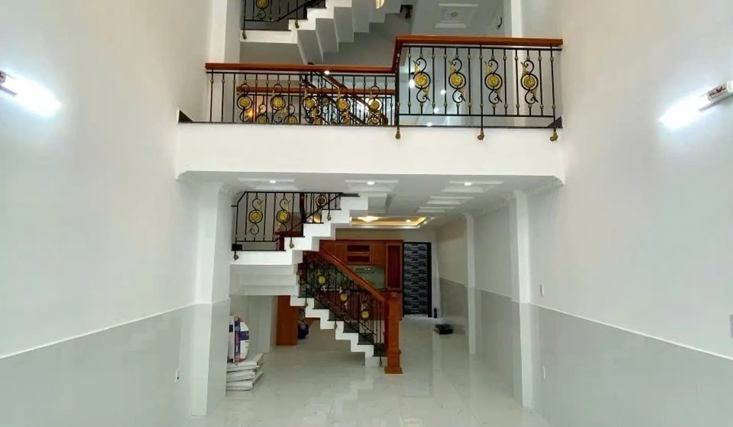 Cơ Hội Sở Hữu Nhà 5 Tầng Hiện Đại Tại Liên Khu 5-6 Quận Trung Tâm... Bán nhà riêng tại Bình Tân, Hồ Chí Minh 01