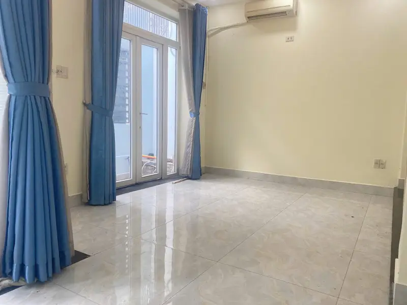 Nhà đẹp 4 tầng khu Đức Nhuận, ô tô vào nhà, giá hợp lý... Bán nhà riêng tại Đức Nhuận, Hồ Chí Minh 01