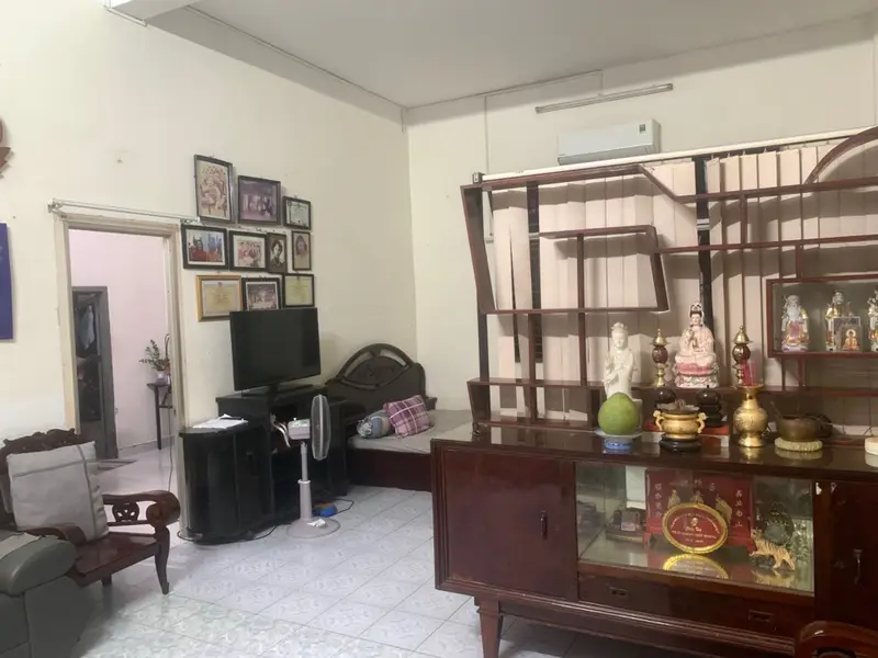 Nhà rộng 134m² gần trung tâm Phú Nhuận, hiếm có khó tìm... Bán nhà riêng tại Cầu Kiệu, Hồ Chí Minh 01